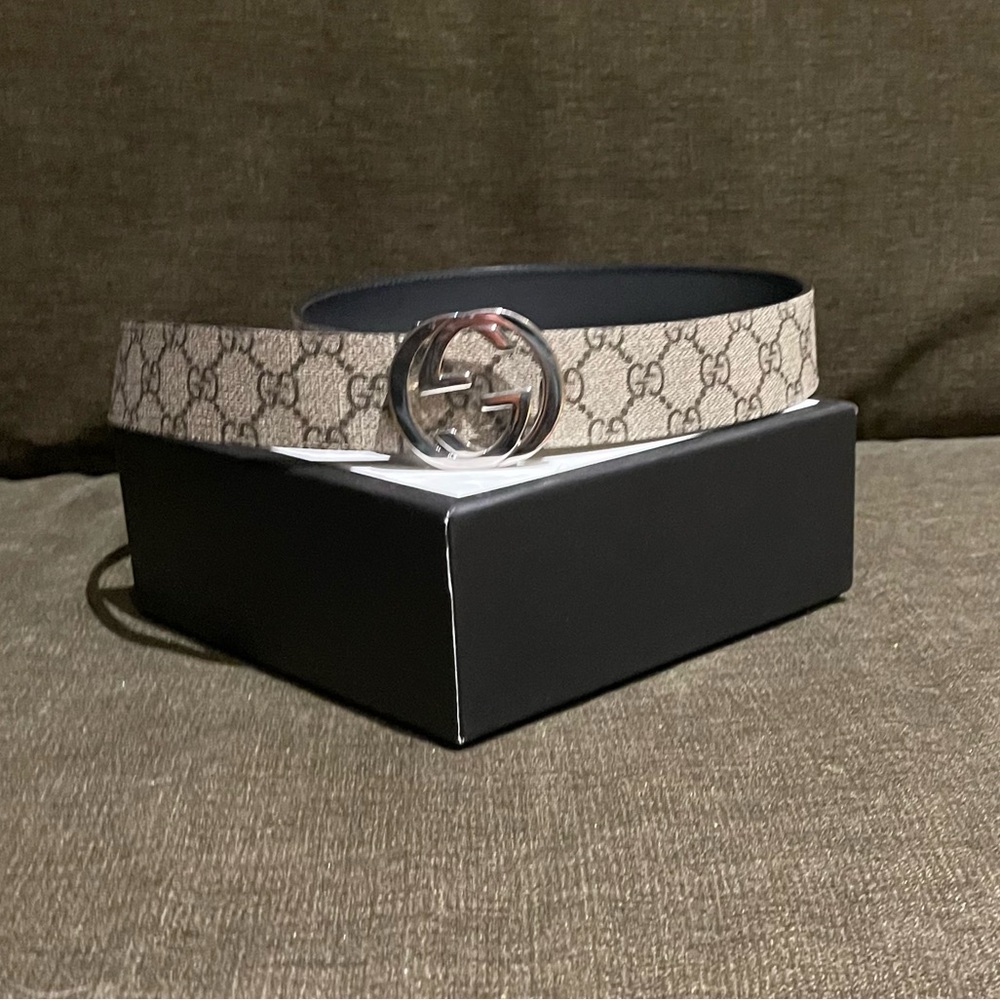 Reversible gucci belt